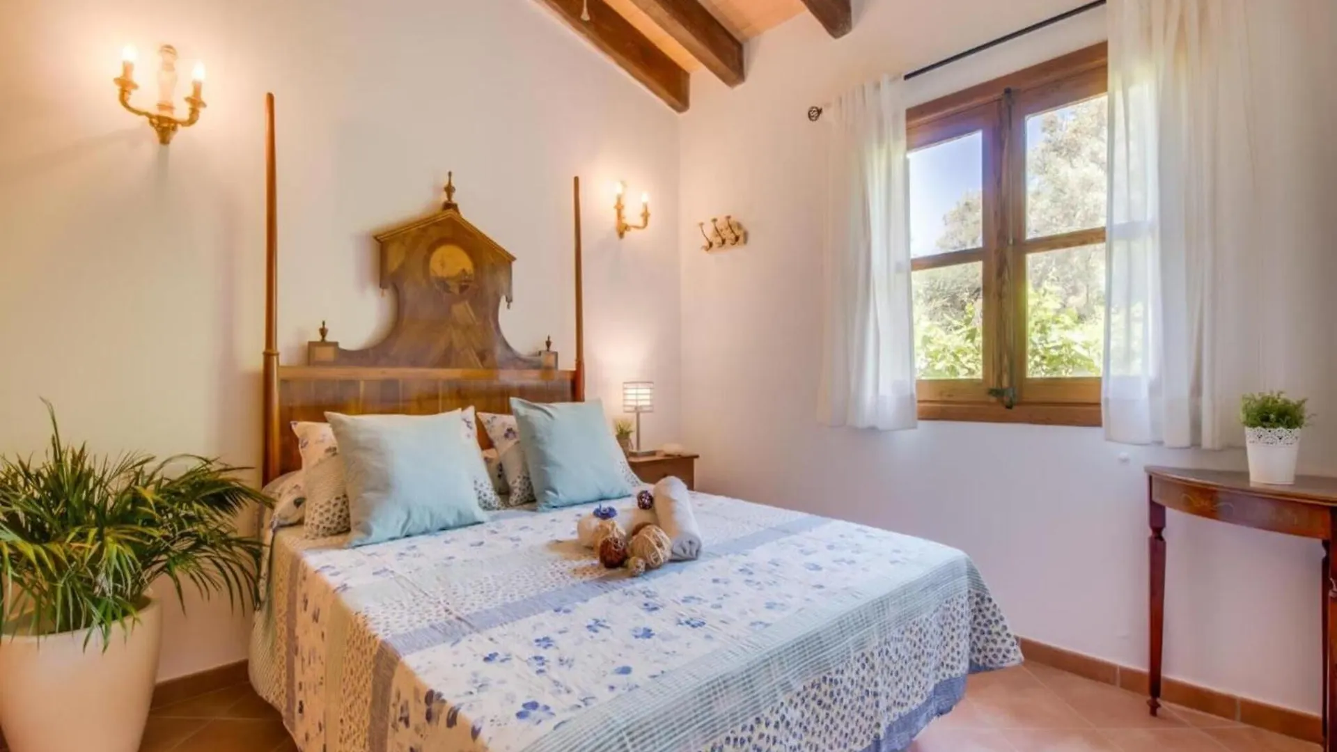 Rural Villa In Mallorca Ses Comes With Pool Сельва